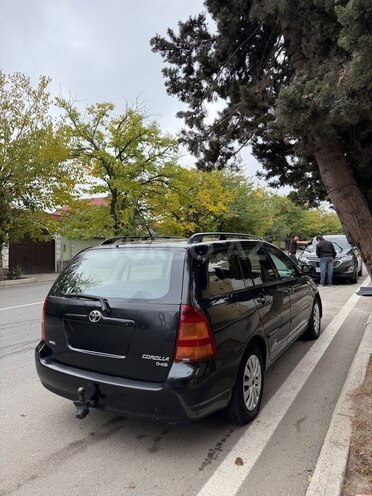 Toyota Corolla 2004, 200,000 km - 1.4 l - Şəmkir