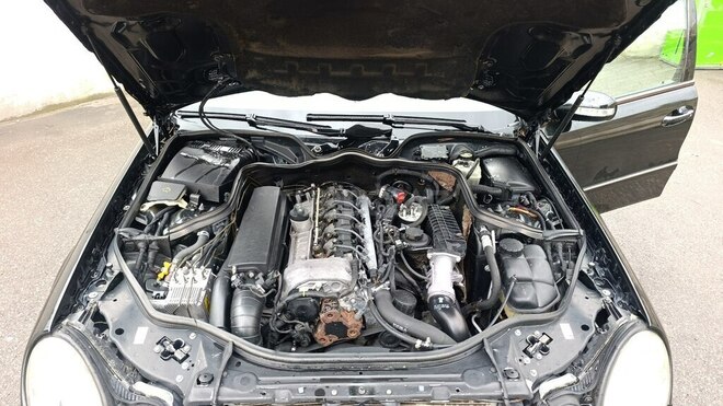 Mercedes E 270 2002, 327,258 km - 2.7 l - Bakı