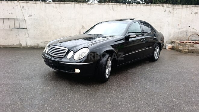 Mercedes E 270 2002, 327,258 km - 2.7 l - Bakı