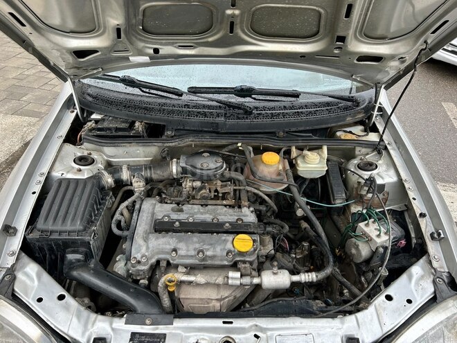 Opel Corsa 1999, 250,000 km - 1.2 l - Sumqayıt