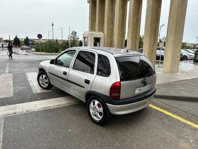Opel Corsa 1999, 250,000 km - 1.2 l - Sumqayıt
