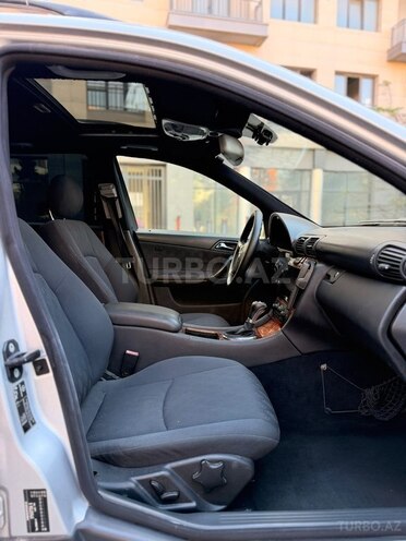 Mercedes C 200 2002, 390,000 km - 2.2 l - Bakı