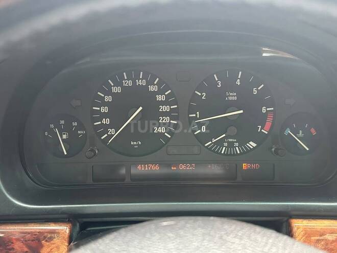 BMW 525 2001, 411,766 km - 2.5 l - Bakı