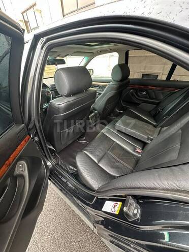 BMW 525 2001, 411,766 km - 2.5 l - Bakı