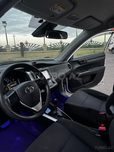 Toyota Corolla Fielder 2018, 330,000 km - 1.5 л - Bakı