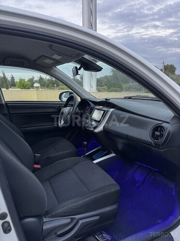 Toyota Corolla Fielder 2018, 330,000 km - 1.5 л - Bakı