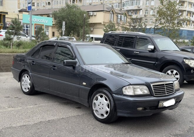 Mercedes C 200 1998, 358,000 km - 2.0 l - Bakı