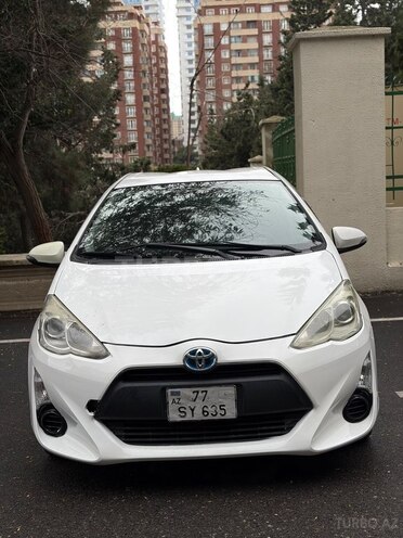 Toyota Aqua 2017, 286,000 km - 1.5 l - Bakı