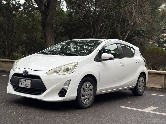 Toyota Aqua 2017, 286,000 km - 1.5 l - Bakı