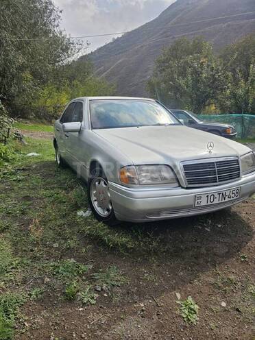 Mercedes C 180 1995, 382,660 km - 1.8 l - Balakən