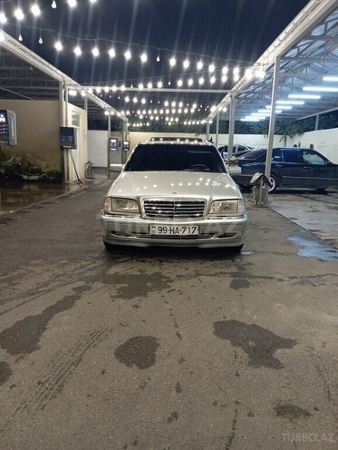 Mercedes C 220 1998, 428,880 km - 2.2 l - Bərdə