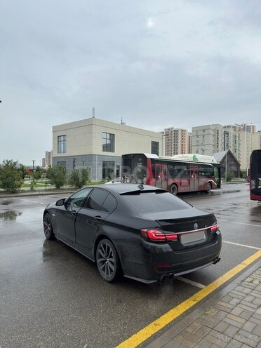 BMW 528 2010, 243,000 km - 3.0 l - Bakı