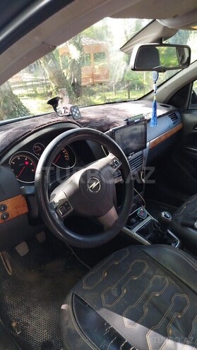 Opel Astra 2005, 281,000 km - 1.3 l - Oğuz