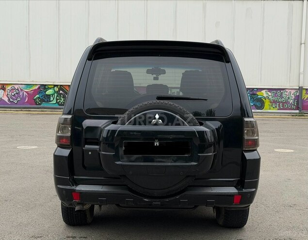 Mitsubishi Pajero 2007, 305,000 km - 3.0 l - Bakı