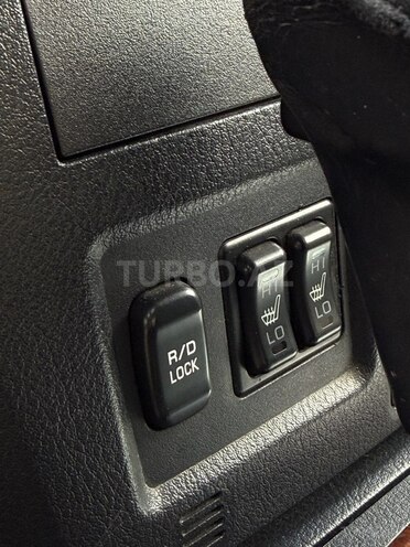 Mitsubishi Pajero 2007, 305,000 km - 3.0 l - Bakı