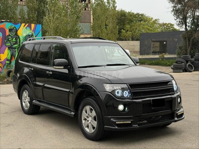 Mitsubishi Pajero 2007, 305,000 km - 3.0 l - Bakı