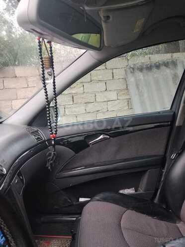 Mercedes E 220 2003, 319,585 km - 2.2 l - Bakı