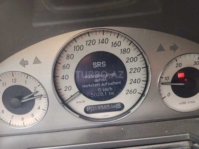 Mercedes E 220 2003, 319,585 km - 2.2 l - Bakı