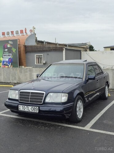 Mercedes E 220 1995, 620,000 km - 2.2 л - Bakı