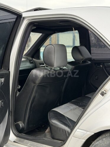 Mercedes C 230 2000, 211,153 km - 2.3 l - Bakı