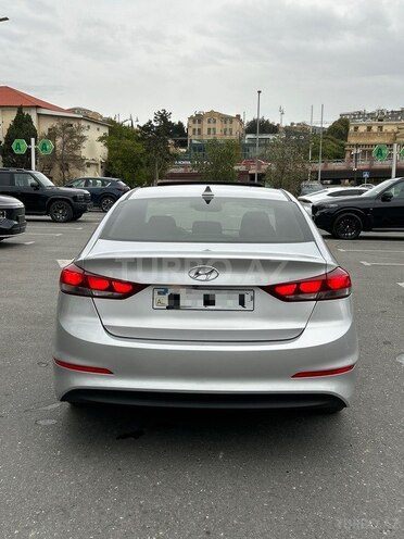 Hyundai Elantra 2016, 92,500 km - 2.0 l - Bakı