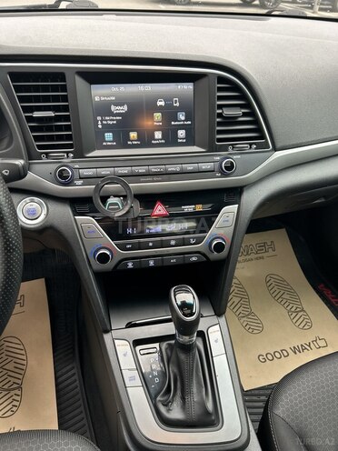 Hyundai Elantra 2016, 92,500 km - 2.0 l - Bakı