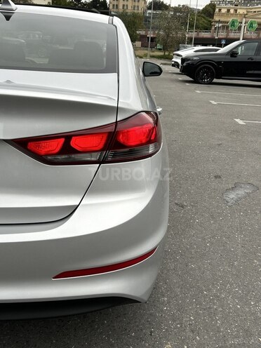 Hyundai Elantra 2016, 92,500 km - 2.0 l - Bakı
