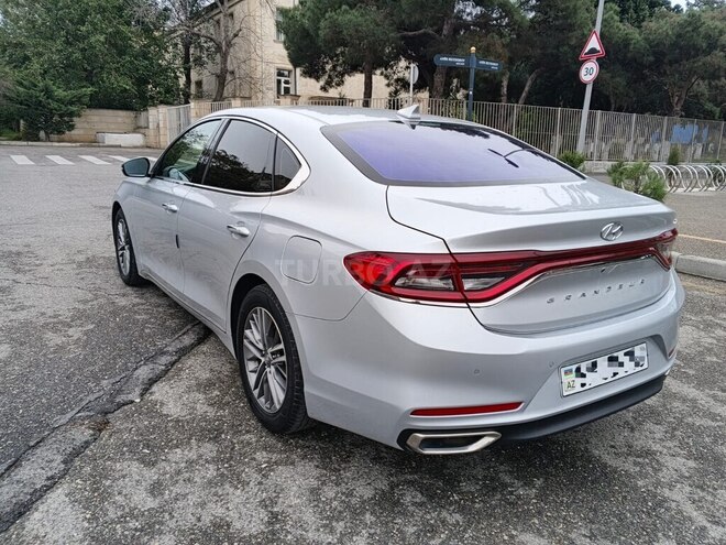 Hyundai Grandeur 2017, 239,000 km - 2.2 l - Bakı