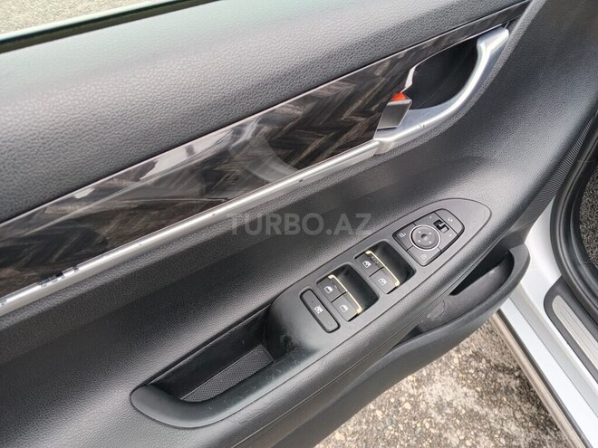 Hyundai Grandeur 2017, 239,000 km - 2.2 l - Bakı