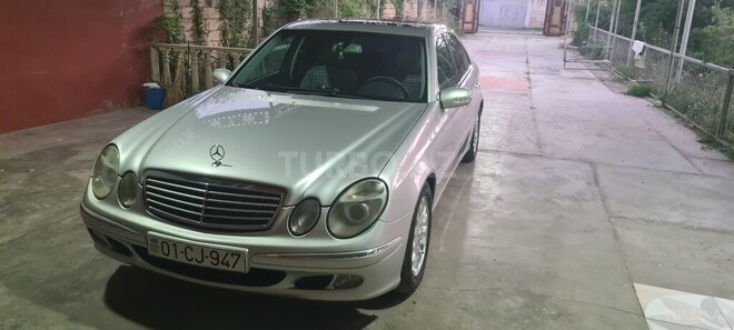 Mercedes E 240 2002, 249,586 km - 2.6 л - Saatlı