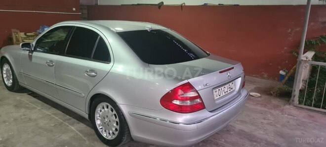 Mercedes E 240 2002, 249,586 km - 2.6 л - Saatlı