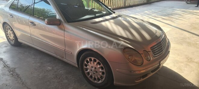 Mercedes E 240 2002, 249,586 km - 2.6 л - Saatlı