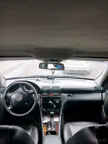 Mercedes C 200 2002, 628,000 km - 2.2 л - Lənkəran
