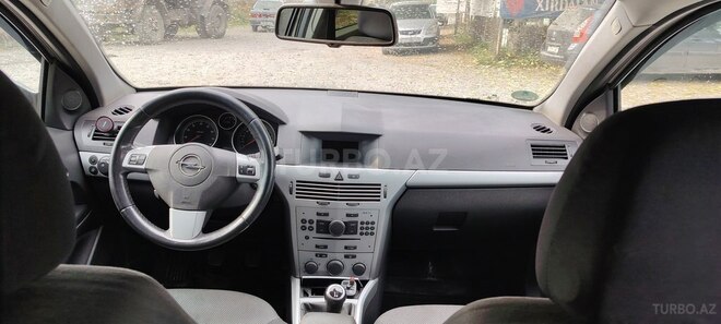 Opel Astra 2009, 239,000 km - 1.4 l - Qəbələ