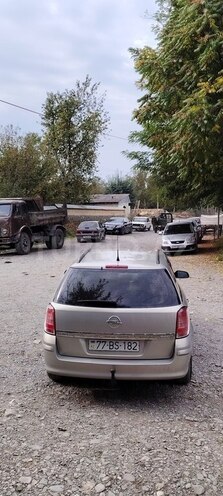 Opel Astra 2009, 239,000 km - 1.4 l - Qəbələ