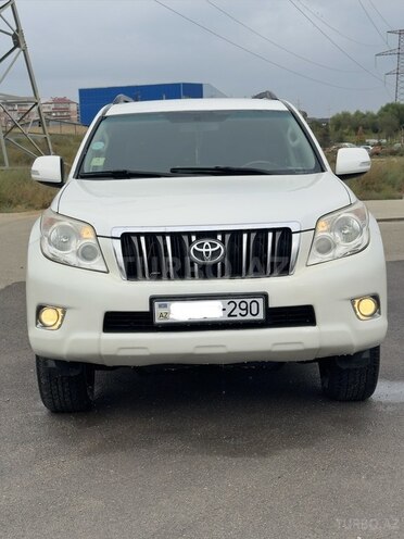 Toyota Land Cruiser Prado 2010, 240,000 km - 2.7 л - Bakı