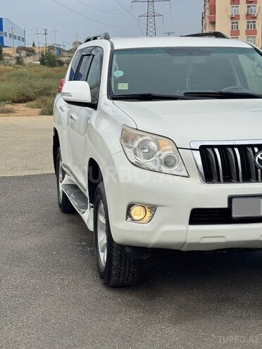 Toyota Land Cruiser Prado 2010, 240,000 km - 2.7 л - Bakı
