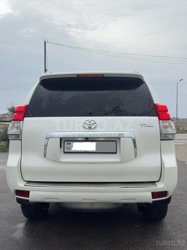 Toyota Land Cruiser Prado 2010, 240,000 km - 2.7 л - Bakı