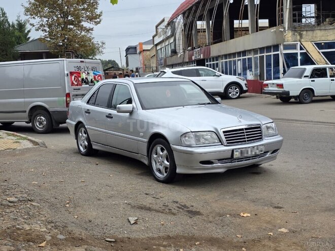 Mercedes C 240 1998, 250,000 km - 2.4 l - Masallı