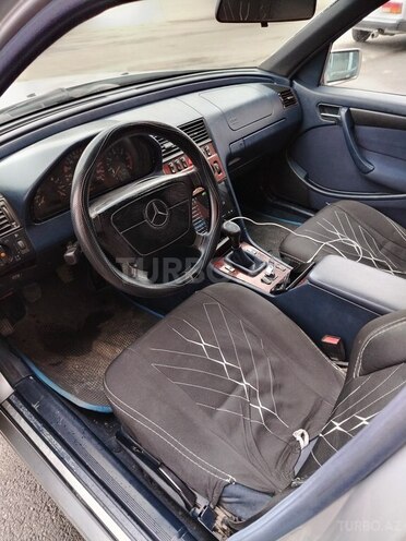 Mercedes C 220 1998, 383,323 km - 2.2 l - Bakı