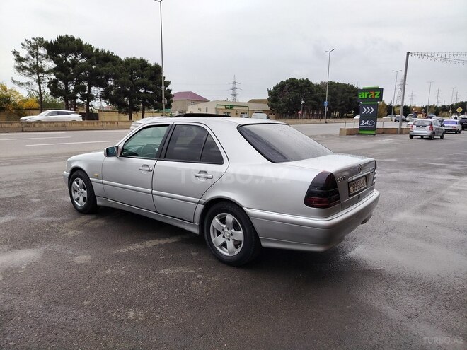 Mercedes C 220 1998, 383,323 km - 2.2 l - Bakı
