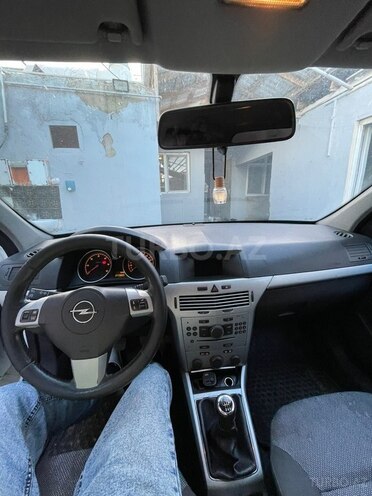 Opel Astra 2009, 307,000 km - 1.3 l - Bakı