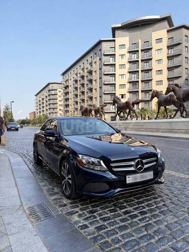 Mercedes C 300