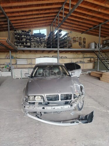 BMW 728 1997, 210,000 km - 2.8 l - Bakı