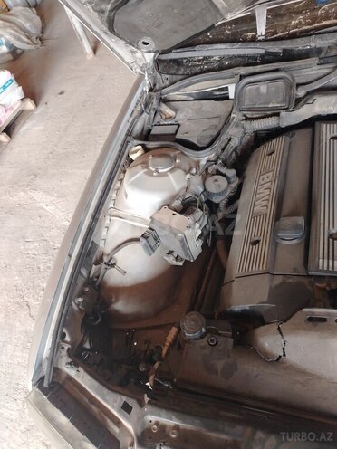 BMW 728 1997, 210,000 km - 2.8 l - Bakı