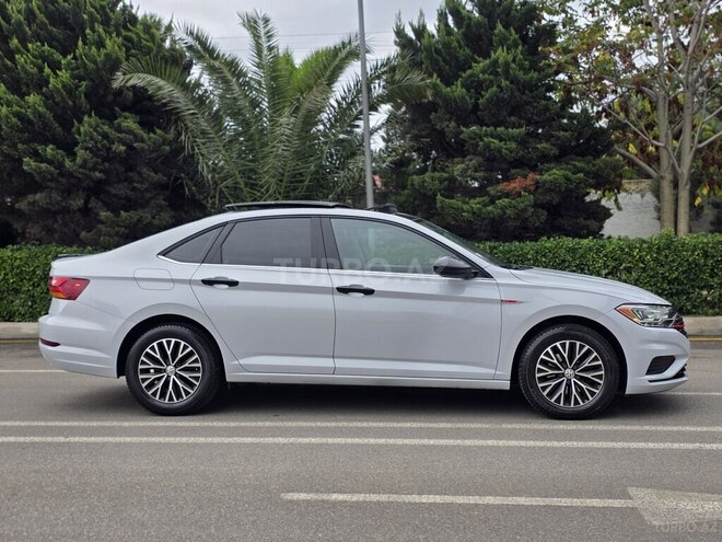 Volkswagen Jetta 2018, 97,000 km - 1.4 л - Bakı