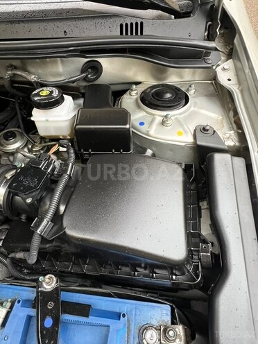 Toyota Corolla 2006, 235,228 km - 1.4 л - Bakı