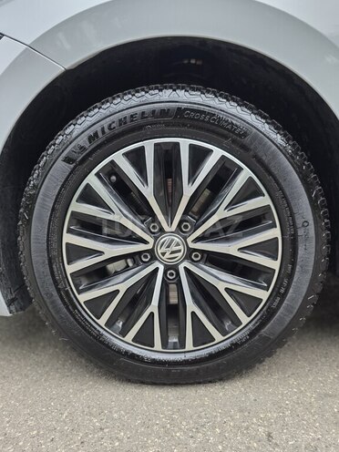 Volkswagen Jetta 2018, 97,000 km - 1.4 л - Bakı