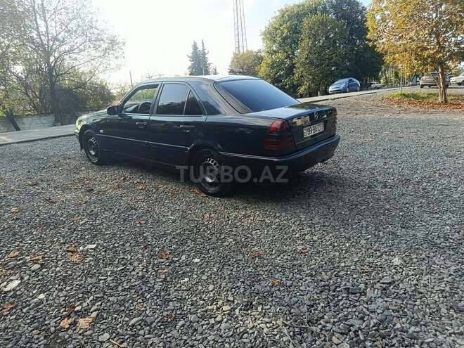 Mercedes C 180 1997, 396,582 km - 1.8 л - Zaqatala