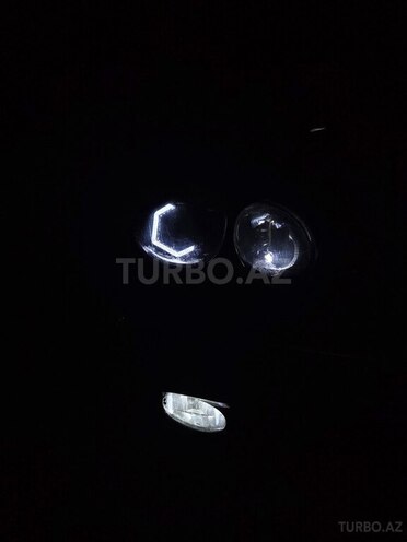 Mercedes C 240 2001, 360,000 km - 2.6 л - Qazax